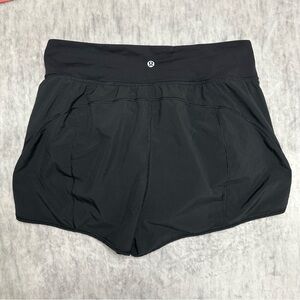 Lululemon Lean In HR 2" Shorts